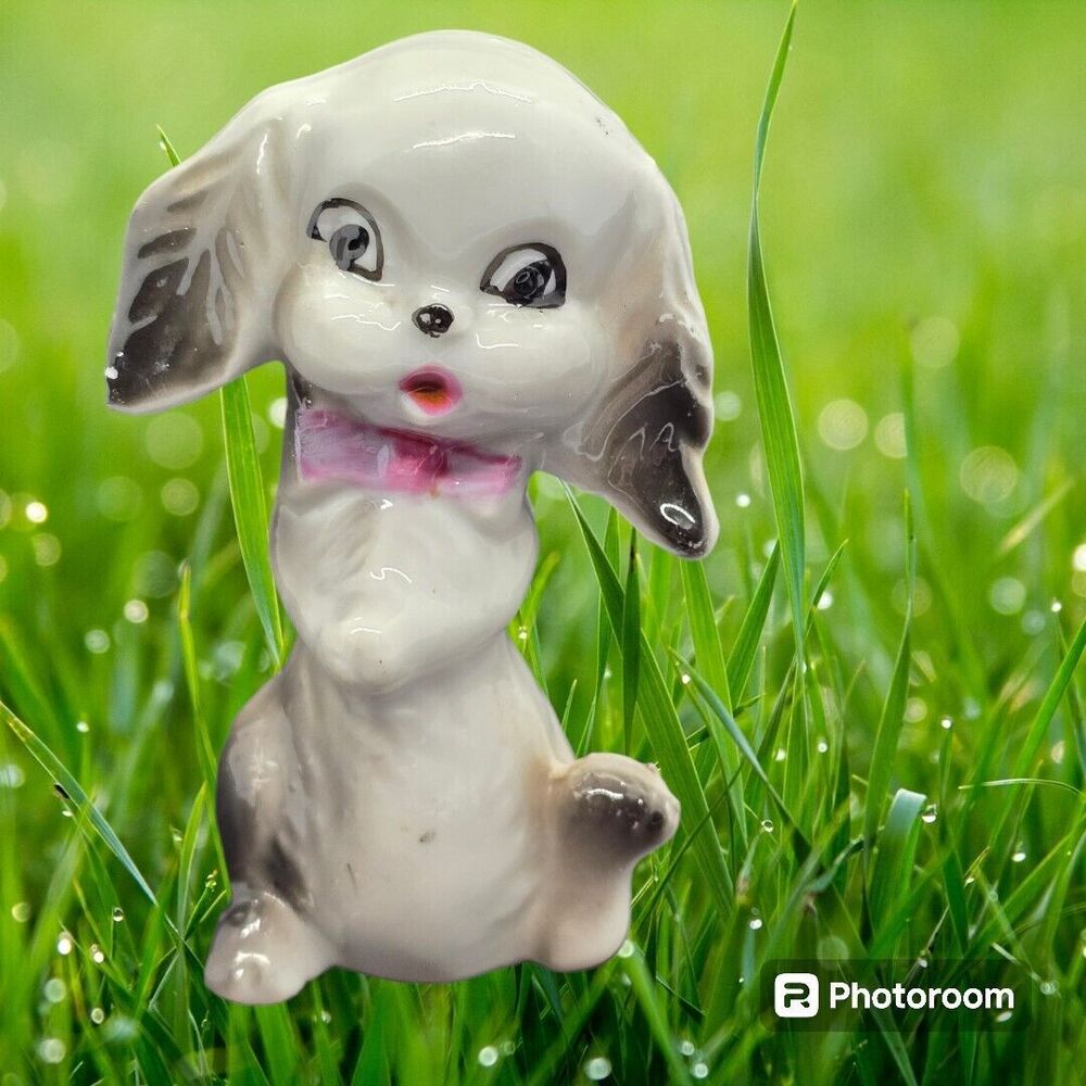Vintage Ceramic Puppy Dog Cocker Spaniel Figurine Pink Bow Made in JAPAN 3"